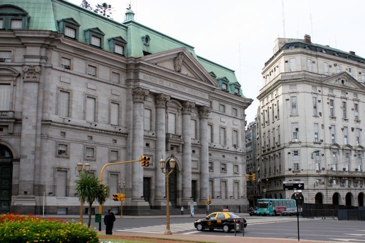 What if Argentina Shuts the Central Bank?