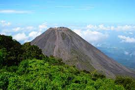 Issue #1010: The IMF is not happy with El Salvador